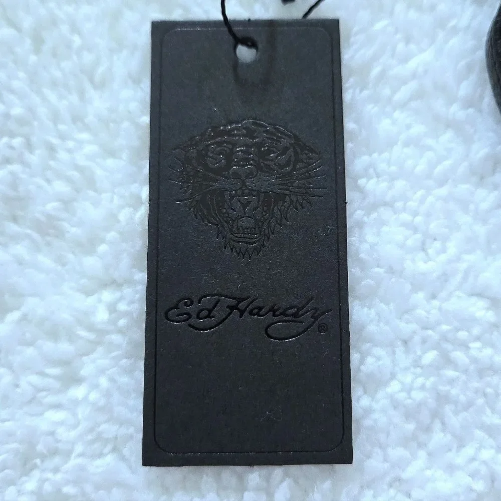 Ed Hardy Skulls💀, Roses🌹 and Hearts❤️ Wallet  - NWT
